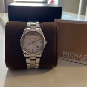 Michael Kors 6067 Women’s Watch